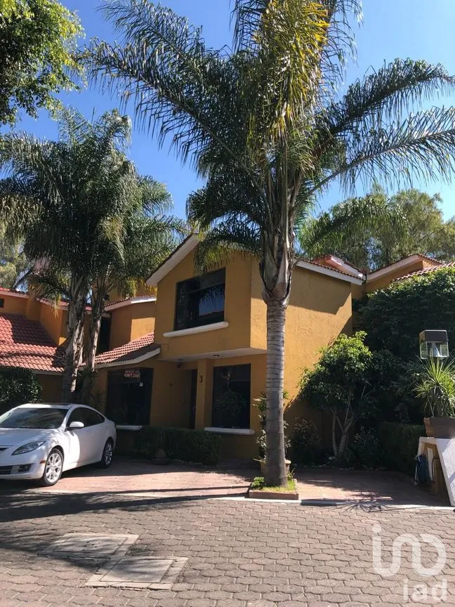 Casa en Venta en Fuentes de Tepepan, Tlalpan, Ciudad de México | NEX-246238 | iad México | Foto 1 de 33