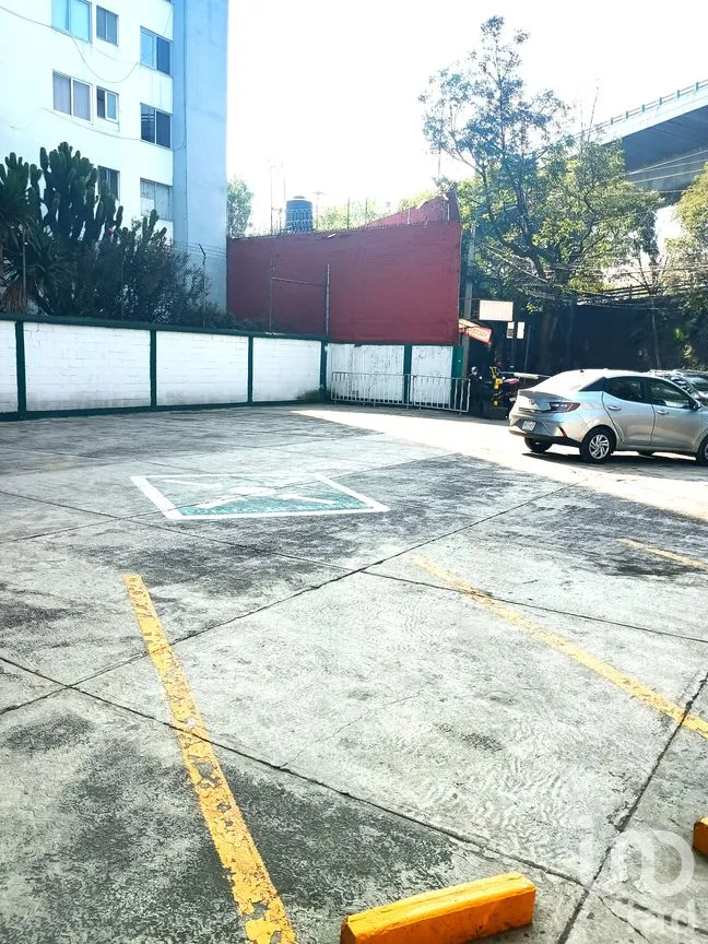 Local en Renta en Toriello Guerra, Tlalpan, Ciudad de México | NEX-265390 | iad México | Foto 7 de 8