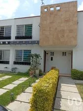 NEX-153292 - Casa en Renta, con 3 recamaras, con 3 baños, con 90 m2 de construcción en Los Héroes Tecámac II, CP 55764, México.