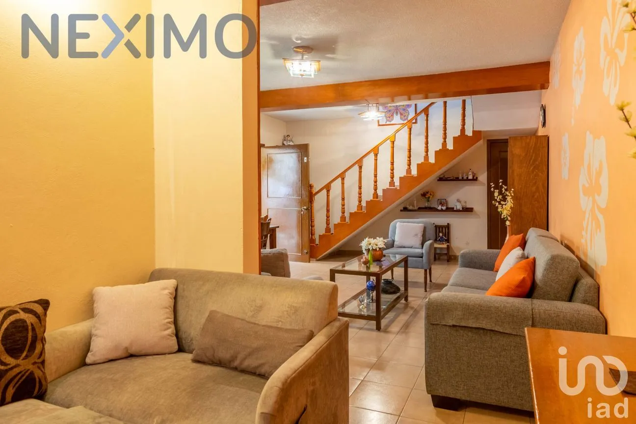 Casa en Venta en Lomas de San Lorenzo, Iztapalapa, Ciudad de México | NEX-46071 | iad México | Foto 1 de 24