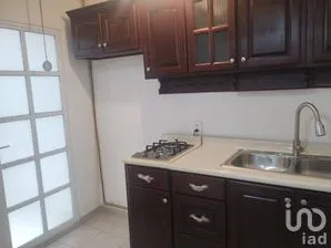 NEX-306875 - Departamento en Venta, con 1 recamara, con 2 baños, con 50 m2 de construcción.