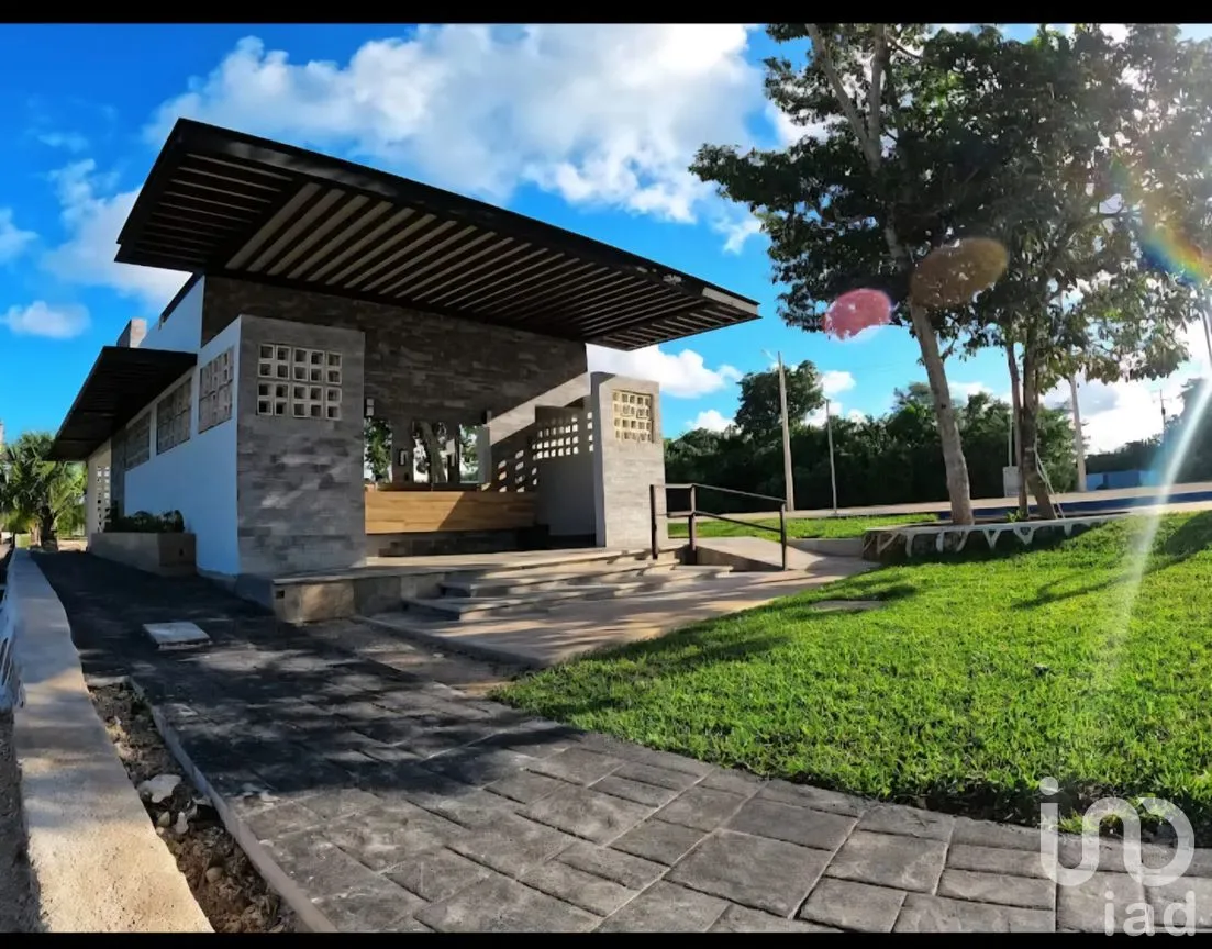 Terreno en Venta en Jardines del Sur, Benito Juárez, Quintana Roo | NEX-301406 | iad México | Foto 4 de 11