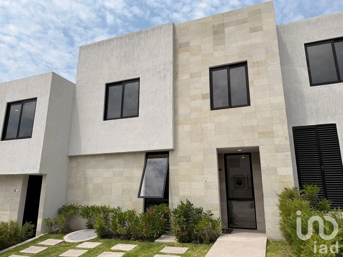 Casa en Venta en Altos Juriquilla, Querétaro, Querétaro | NEX-300414 | iad México | Foto 1 de 12