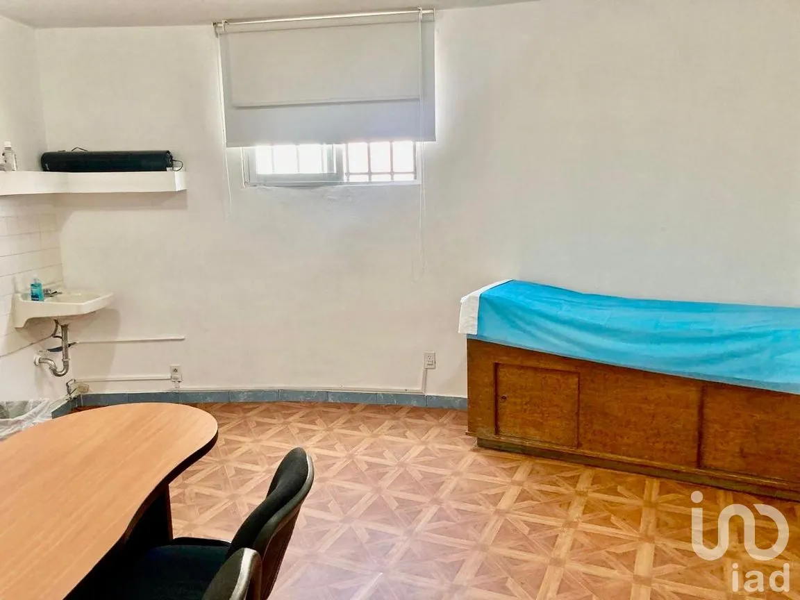 Edificio en Venta en Jardines de la Hacienda, Querétaro, Querétaro | NEX-302367 | iad México | Foto 3 de 15