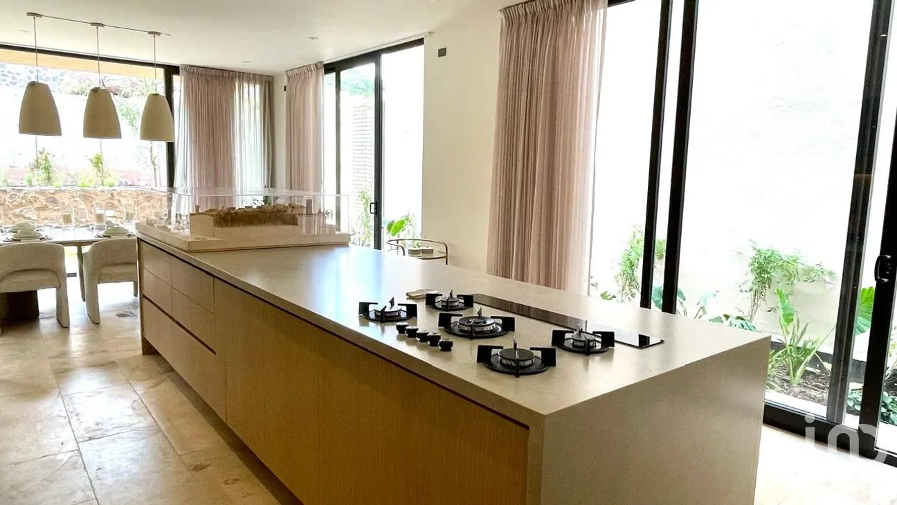 Casa en Venta en Altozano el Nuevo Querétaro, Querétaro, Querétaro | NEX-306432 | iad México | Foto 5 de 18
