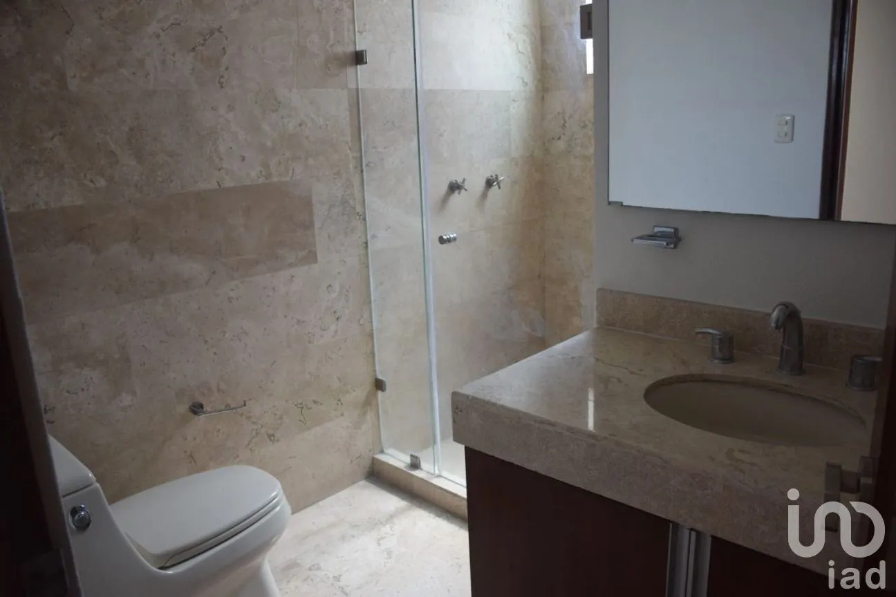 Casa en Venta en Lomas de las Américas, Morelia, Michoacán de Ocampo | NEX-304005 | iad México | Foto 2 de 19