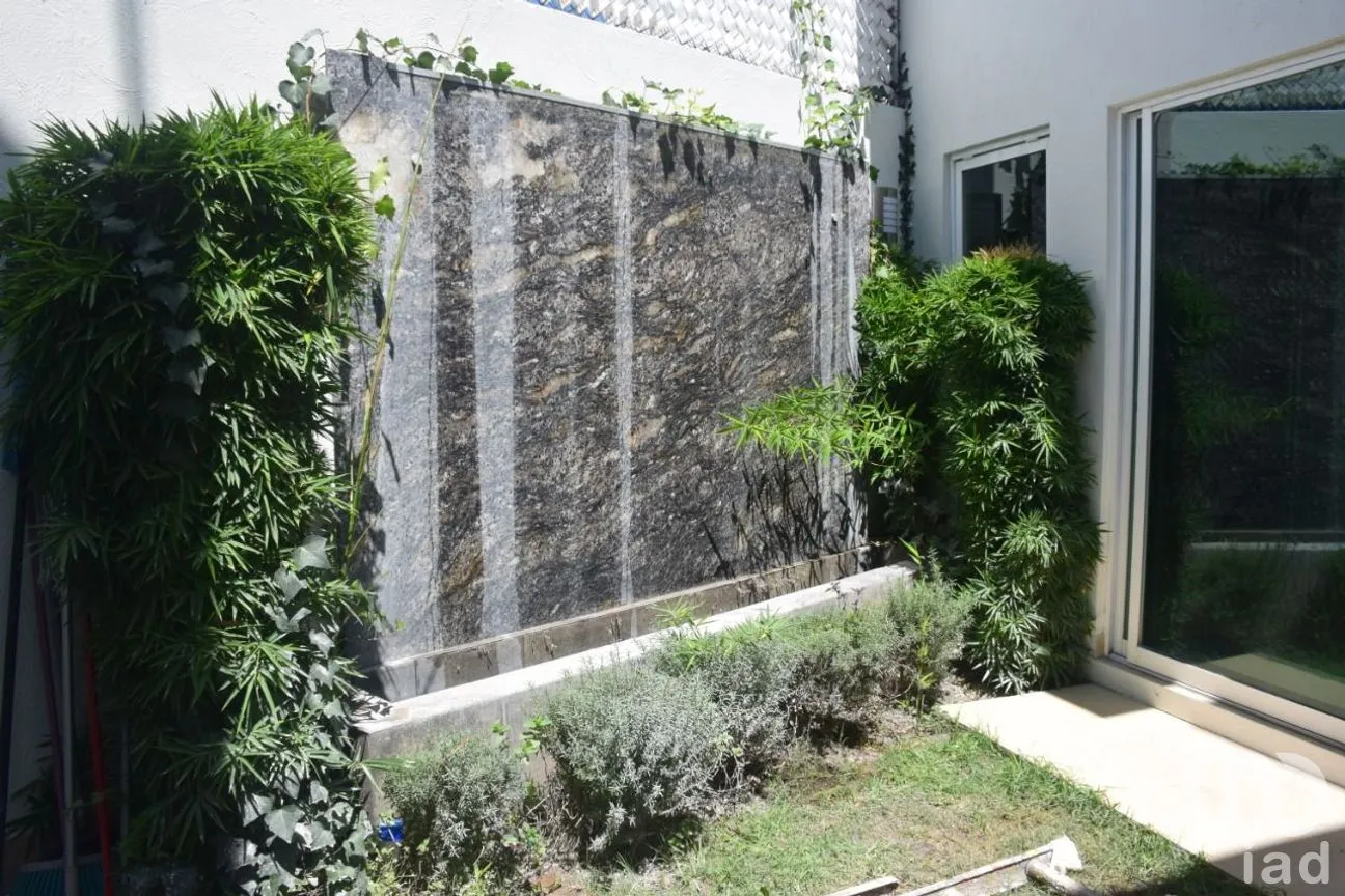 Casa en Venta en Lomas de las Américas, Morelia, Michoacán de Ocampo | NEX-304005 | iad México | Foto 3 de 19
