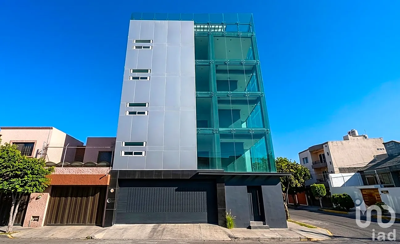 Oficina en Renta en Las Américas, Morelia, Michoacán de Ocampo | NEX-304751 | iad México | Foto 2 de 9