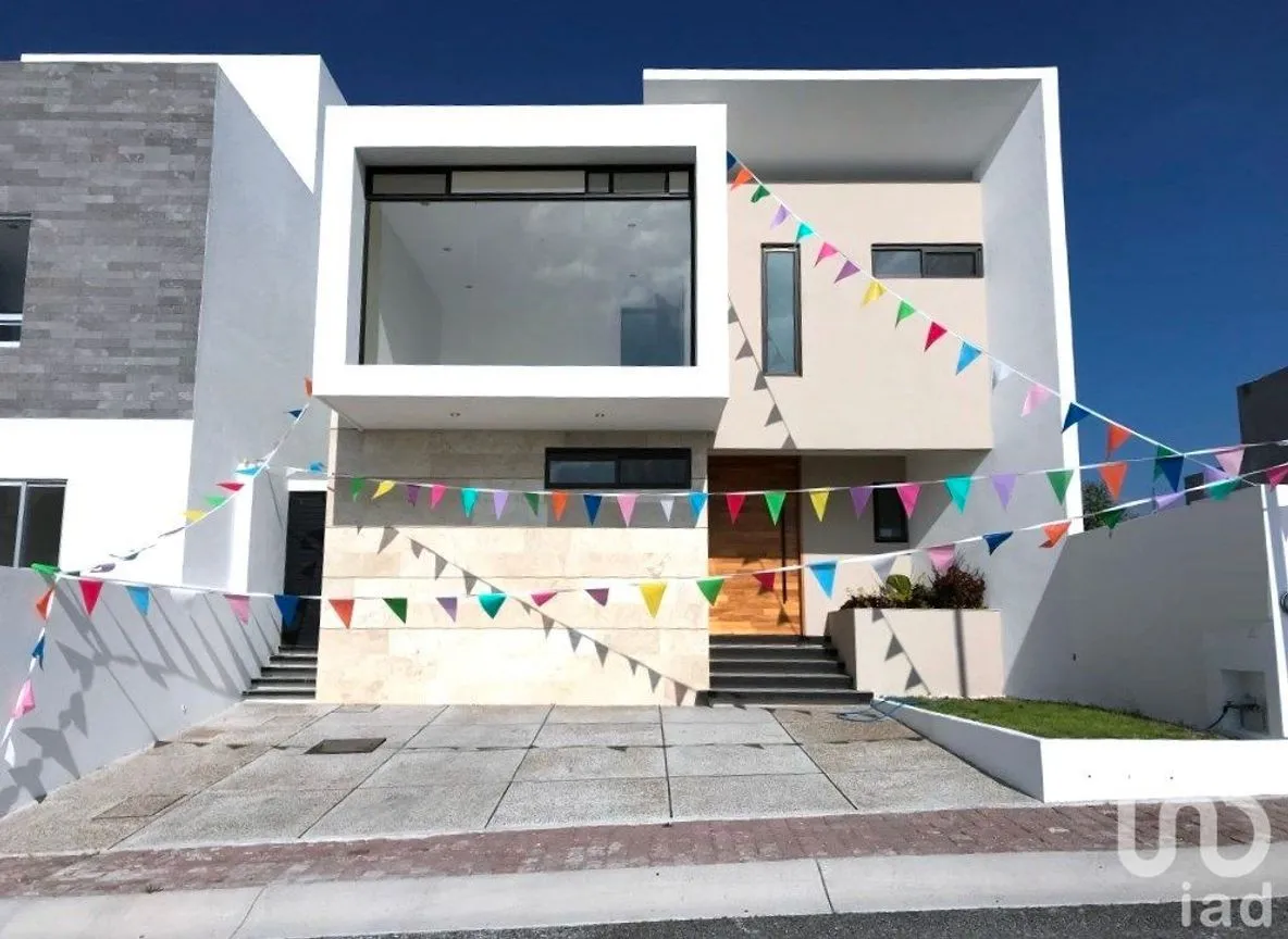 Casa en Venta en Colinas de Juriquilla, Querétaro, Querétaro | NEX-14393 | iad México | Foto 1 de 10