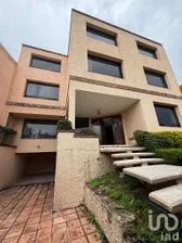 NEX-306528 - Casa en Venta, con 4 recamaras, con 2 baños, con 268 m2 de construcción.