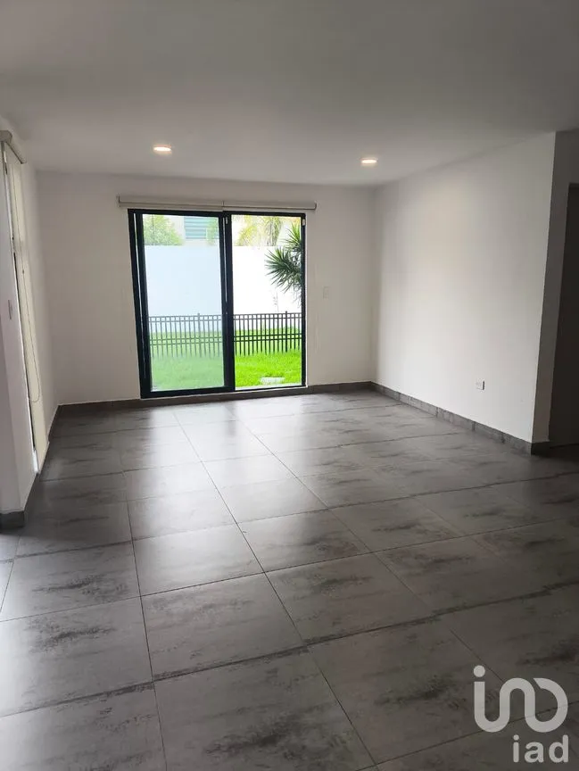 Casa en Venta en Santiago Momoxpan, San Pedro Cholula, Puebla | NEX-308560 | iad México | Foto 2 de 17