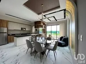 NEX-157342 - Departamento en Venta, con 3 recamaras, con 3 baños, con 172 m2 de construcción en Cancún Centro, CP 77500, Quintana Roo.