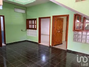 NEX-194260 - Casa en Venta, con 4 recamaras, con 4 baños, con 136 m2 de construcción.