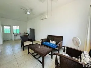NEX-196067 - Casa en Venta, con 2 recamaras, con 1 baño, con 90 m2 de construcción en Delicias del Sur, CP 77536, Quintana Roo.