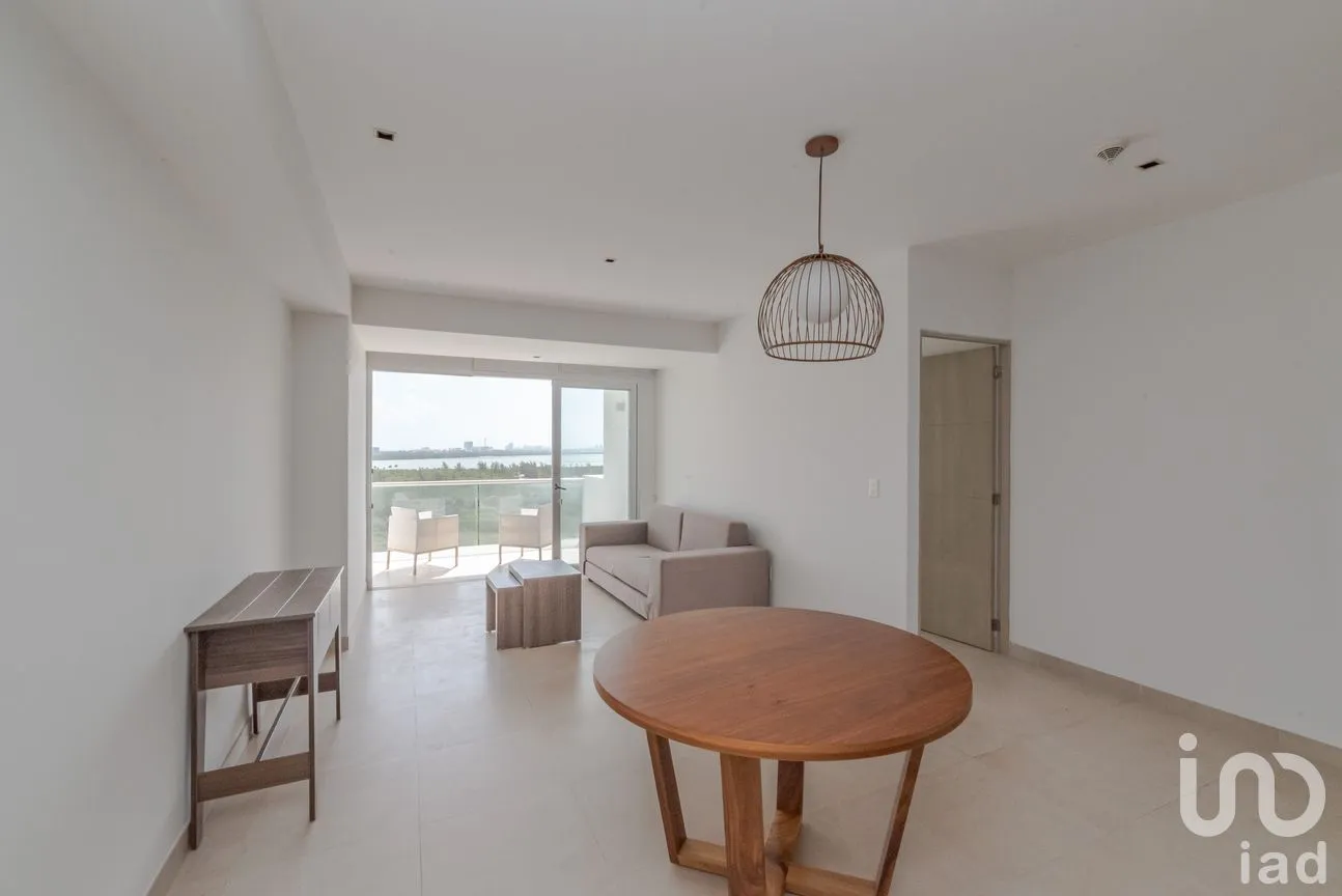 Departamento en Venta en Supermanzana 4 Centro, Benito Juárez, Quintana Roo | NEX-196576 | iad México | Foto 1 de 26