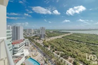 NEX-197034 - Departamento en Venta, con 2 recamaras, con 2 baños, con 99 m2 de construcción.