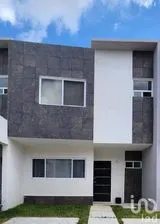 NEX-204190 - Casa en Renta, con 3 recamaras, con 2 baños, con 89 m2 de construcción en Jardines del Sur, CP 77536, Quintana Roo.