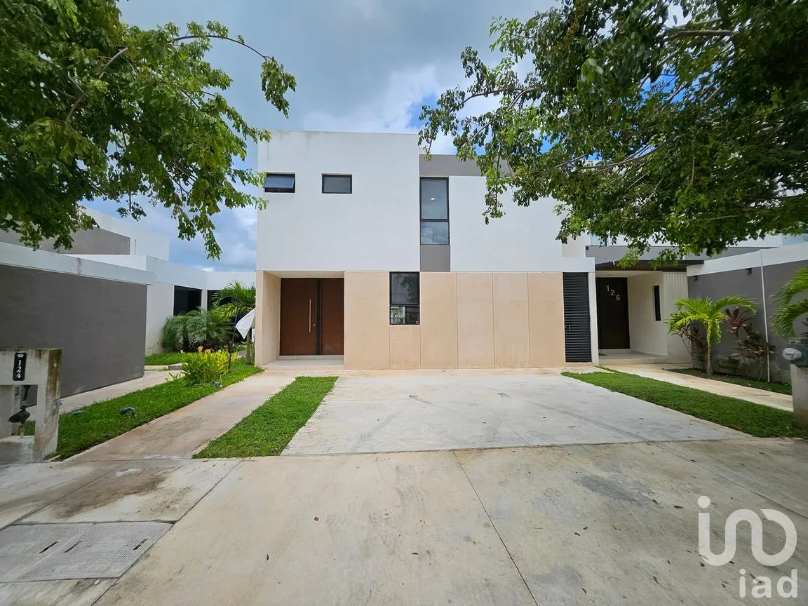 Casa en Venta en Cholul, Mérida, Yucatán | NEX-234885 | iad México | Foto 1 de 29