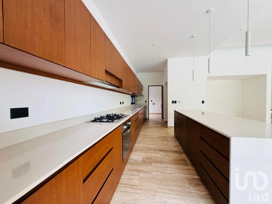 Casa en Venta en Lagos del Sol, Benito Juárez, Quintana Roo | NEX-238291 | iad México | Foto 2 de 30