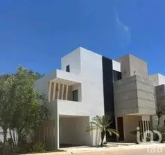NEX-243974 - Casa en Venta, con 4 recamaras, con 4 baños, con 258 m2 de construcción en Arbolada, CP 77560, Quintana Roo.