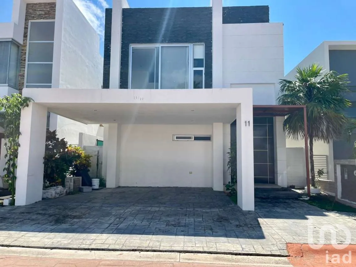 Casa en Renta en Residencial Cumbres, Benito Juárez, Quintana Roo | NEX-252132 | iad México | Foto 1 de 20