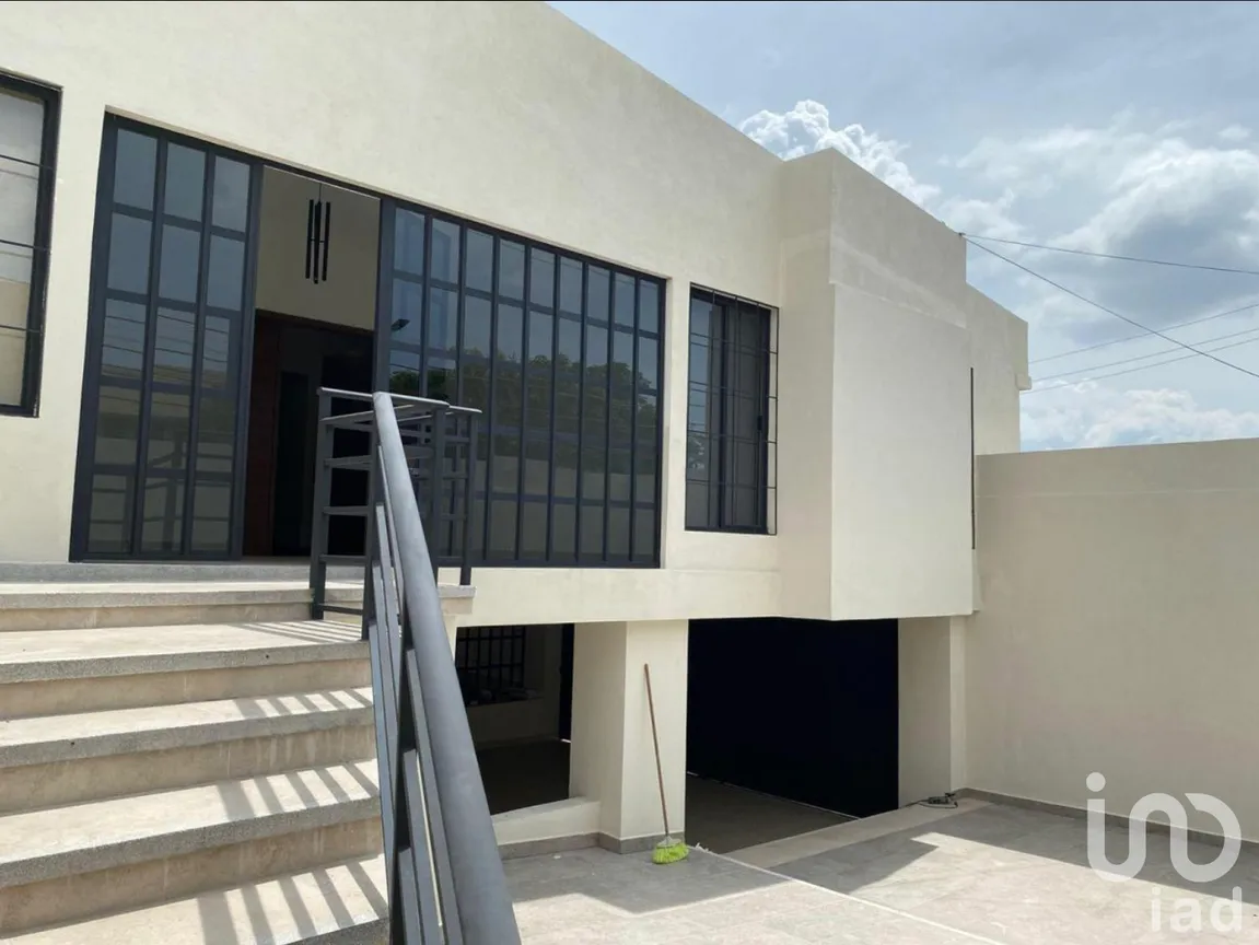Casa en Renta en La Lomita, Tuxtla Gutiérrez, Chiapas | NEX-253233 | iad México | Foto 2 de 10