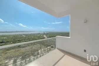 NEX-254345 - Departamento en Venta, con 2 recamaras, con 2 baños, con 99 m2 de construcción en Supermanzana 4 A, CP 77500, Quintana Roo.