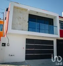 NEX-254975 - Casa en Renta, con 3 recamaras, con 2 baños, con 136 m2 de construcción en Villa Guadalupe, CP 72016, Puebla.