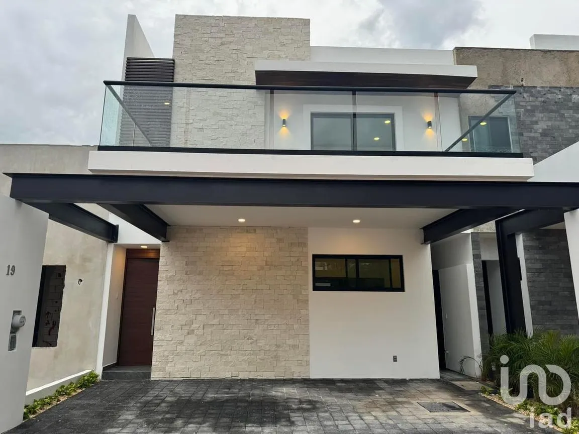 Casa en Venta en Alfredo V Bonfil, Benito Juárez, Quintana Roo | NEX-256821 | iad México | Foto 1 de 19