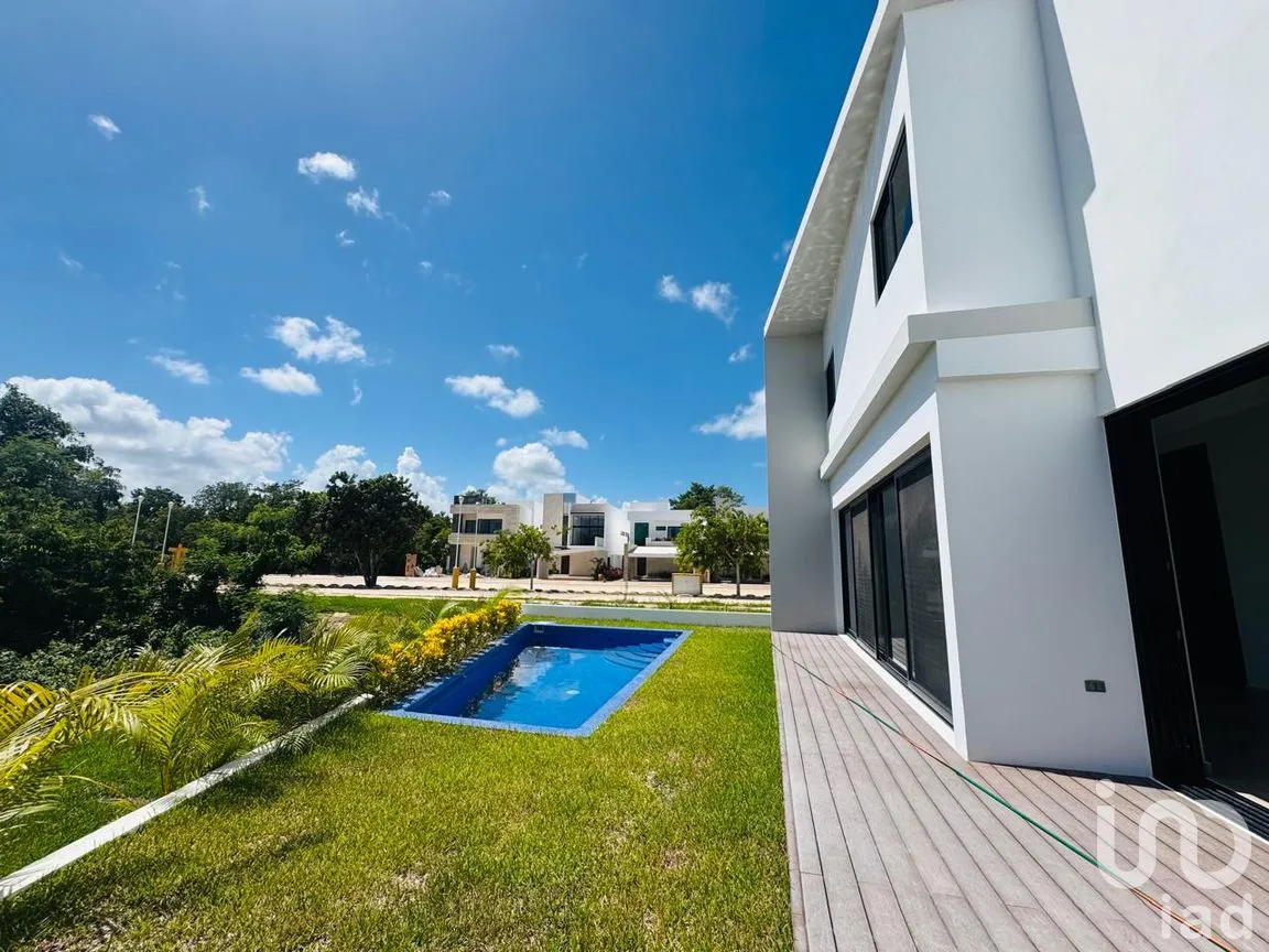 Casa en Venta en Lagos del Sol, Benito Juárez, Quintana Roo | NEX-258340 | iad México | Foto 8 de 26