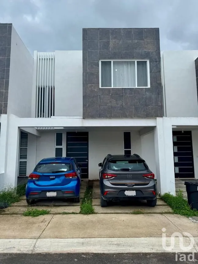 Casa en Venta en Jardines del Sur, Benito Juárez, Quintana Roo | NEX-259797 | iad México | Foto 1 de 17