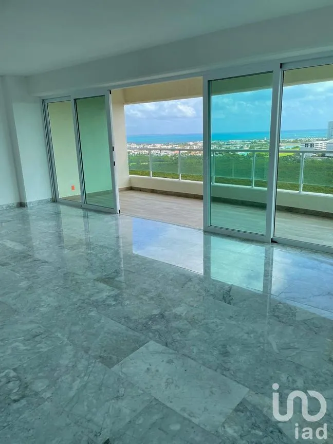 Departamento en Venta en Zona Hotelera, Benito Juárez, Quintana Roo | NEX-263186 | iad México | Foto 1 de 17