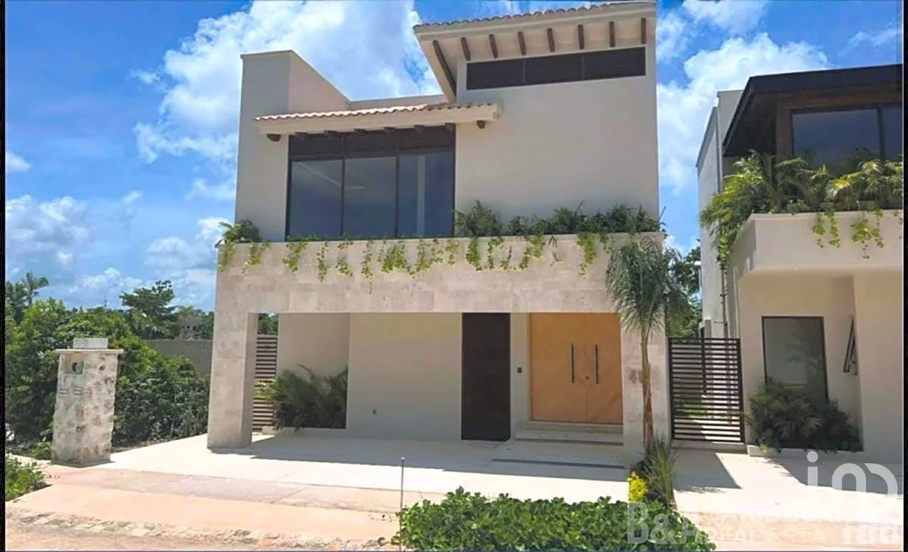 Casa en Venta en Los Santos, Benito Juárez, Quintana Roo | NEX-265835 | iad México | Foto 1 de 1