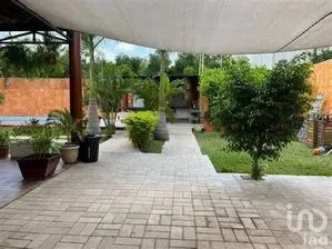 NEX-268302 - Terreno en Venta, con 1 recamara, con 1 baño, con 100 m2 de construcción en Supermanzana 313, CP 77533, Quintana Roo.