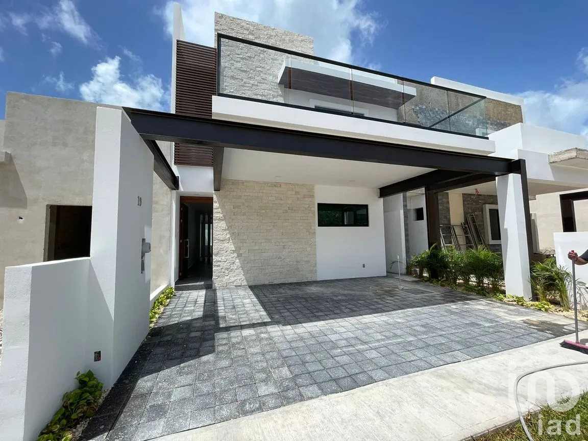 Casa en Venta en Residencial Río, Benito Juárez, Quintana Roo | NEX-285319 | iad México | Foto 1 de 22