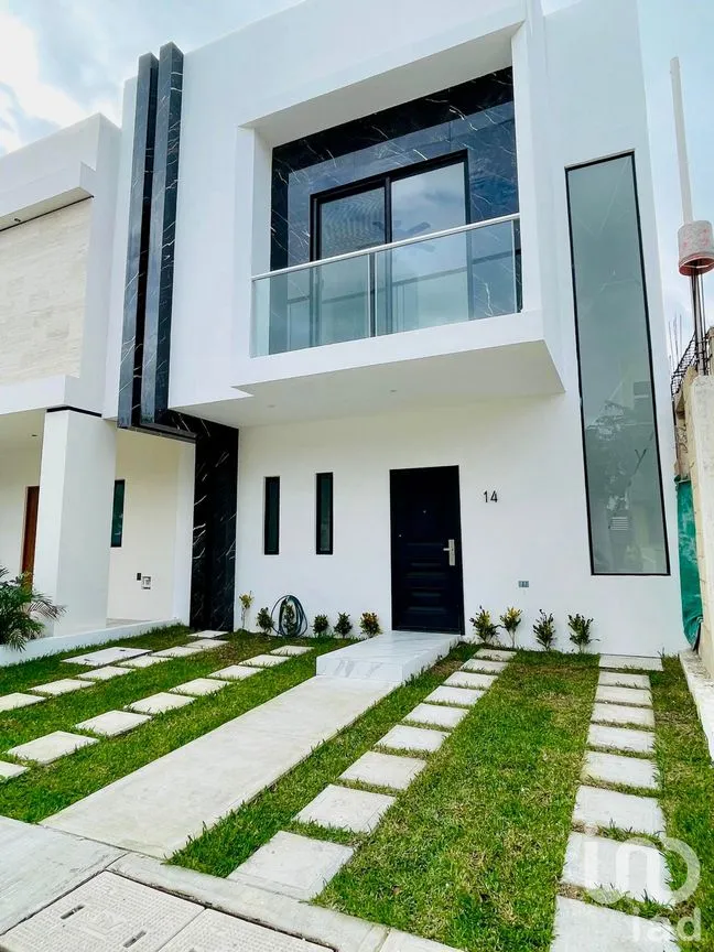 Casa en Venta en Arbolada, Benito Juárez, Quintana Roo | NEX-285334 | iad México | Foto 1 de 17