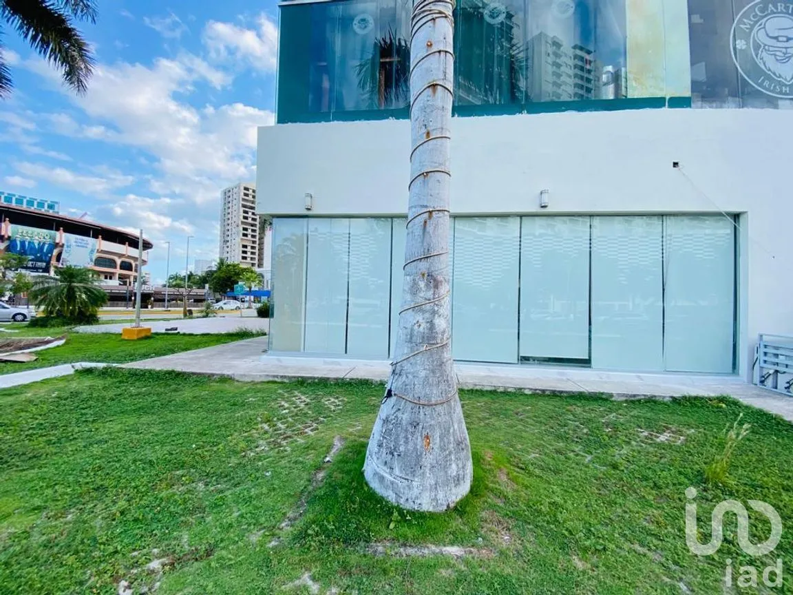 Local en Renta en Zona Hotelera, Benito Juárez, Quintana Roo | NEX-285583 | iad México | Foto 9 de 9