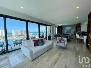 NEX-285661 - Departamento en Venta, con 3 recamaras, con 3 baños, con 192 m2 de construcción.