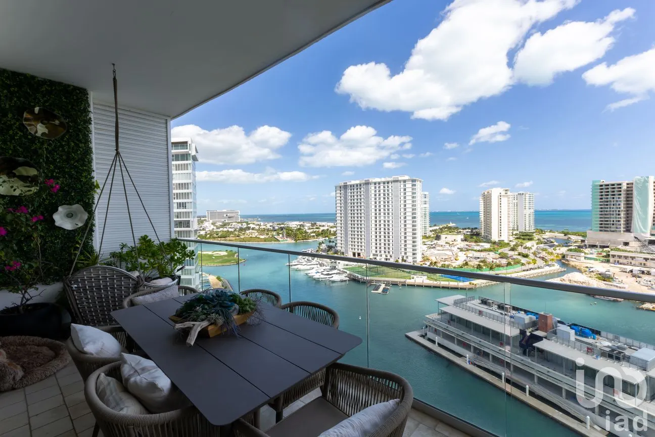 Departamento en Venta en Cancún Centro, Benito Juárez, Quintana Roo | NEX-286781 | iad México | Foto 3 de 12
