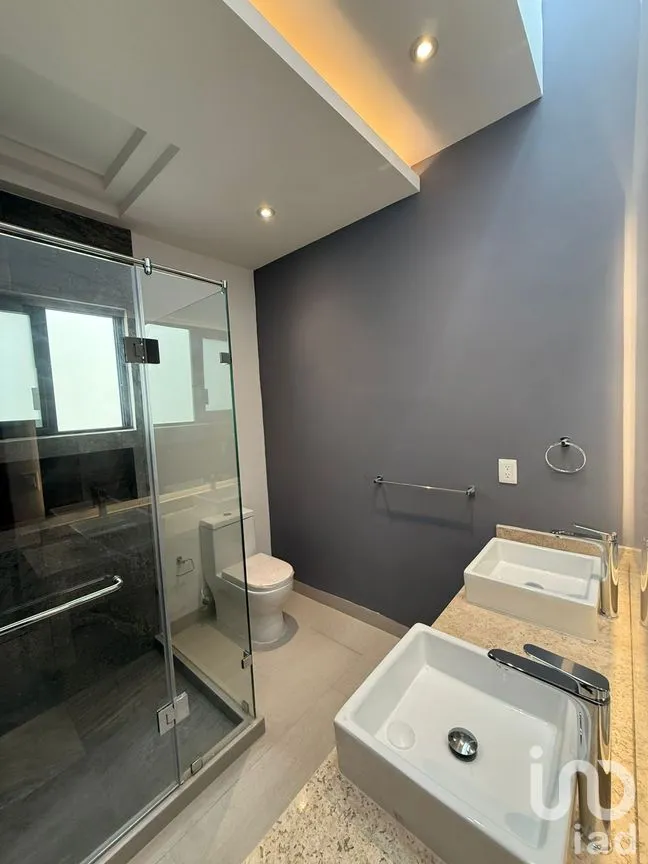 Casa en Venta en Vía Cumbres Residencial, Benito Juárez, Quintana Roo | NEX-289812 | iad México | Foto 9 de 17