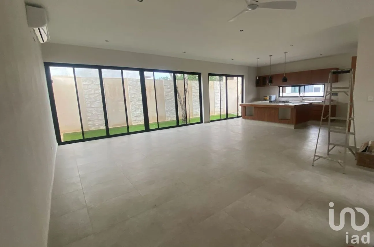 Casa en Venta en Residencial Cumbres, Benito Juárez, Quintana Roo | NEX-290107 | iad México | Foto 2 de 23