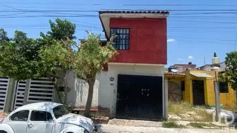 NEX-296027 - Casa en Venta, con 3 recamaras, con 2 baños, con 264 m2 de construcción.
