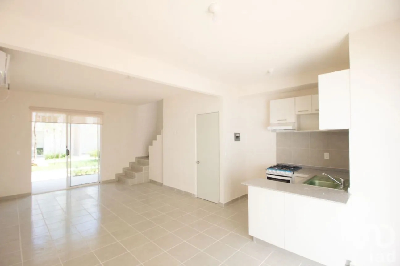 Casa en Renta en Playa del Carmen, Solidaridad, Quintana Roo | NEX-296436 | iad México | Foto 1 de 17