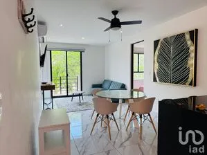 NEX-303013 - Departamento en Venta, con 2 recamaras, con 2 baños, con 84 m2 de construcción.