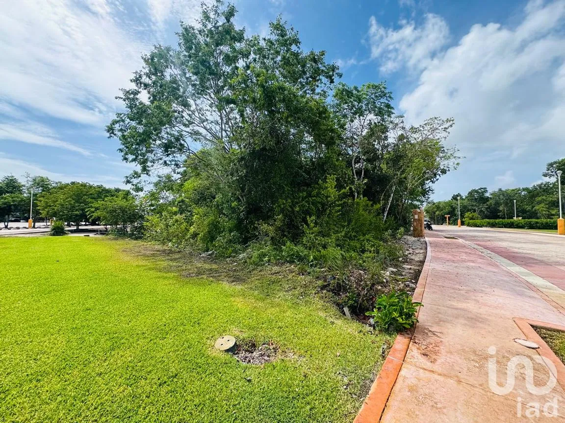 Terreno en Venta en Lagos del Sol, Benito Juárez, Quintana Roo | NEX-303027 | iad México | Foto 4 de 8
