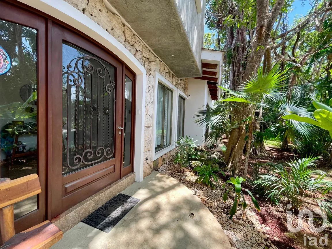 Casa en Venta en Residencial Cumbres, Benito Juárez, Quintana Roo | NEX-305497 | iad México | Foto 3 de 17