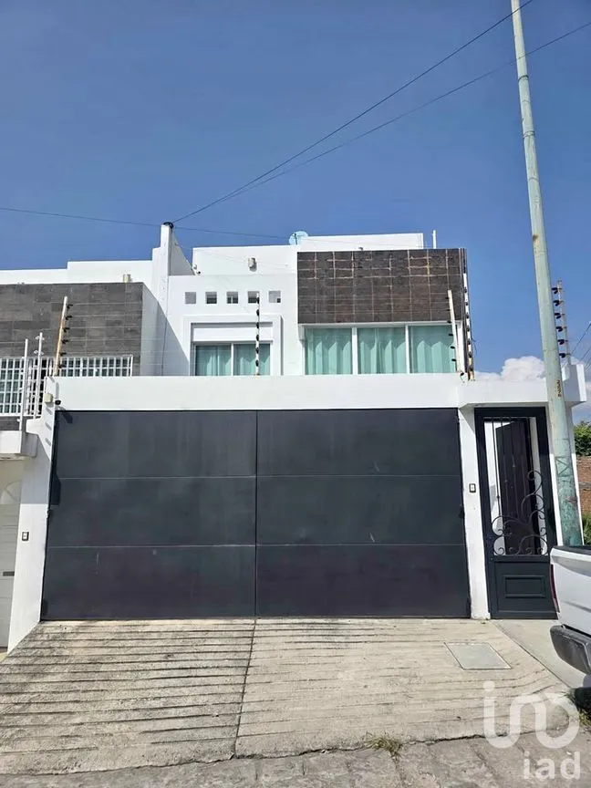 Casa en Venta en Loma Real, Tuxtla Gutiérrez, Chiapas | NEX-305531 | iad México | Foto 1 de 14