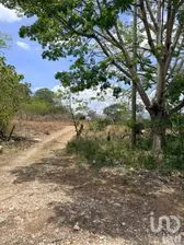 NEX-305652 - Terreno en Venta, con 1 recamara, con 1 baño, con 23440 m2 de construcción.