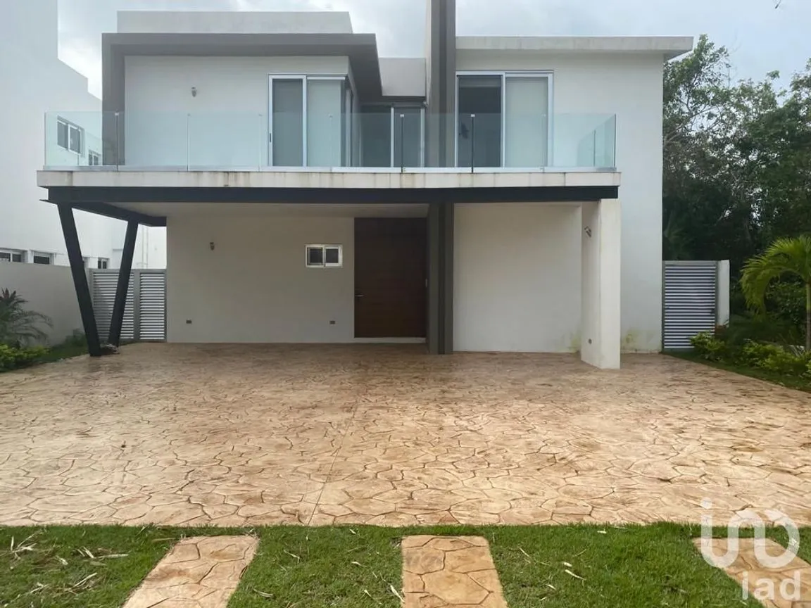Casa en Venta en Lagos del Sol, Benito Juárez, Quintana Roo | NEX-37742 | iad México | Foto 2 de 18