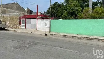 NEX-49343 - Terreno en Venta, con 375 m2 de construcción en Moctezuma, CP 29030, Chiapas.